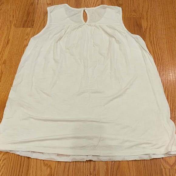 Beautiful wave embroidered pattern tunic tank - Picture 2 of 5